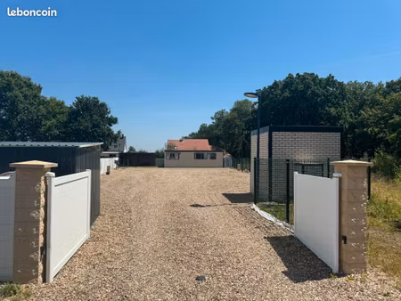 terrain 790m2