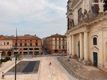 t2 non meublé – 56m2 – hyper centre/ vue exceptionnelle cathédrale