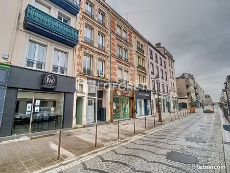 appartement 1 pièce 32 m²