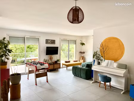 maison familiale meublée 220 m² – 5 chambres – grezillac (proche saint-émilion)