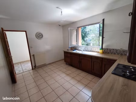 maison de plain-pied — 110 m² — bas pays 220 000