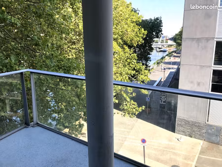 location t3 nantes cité des congrès