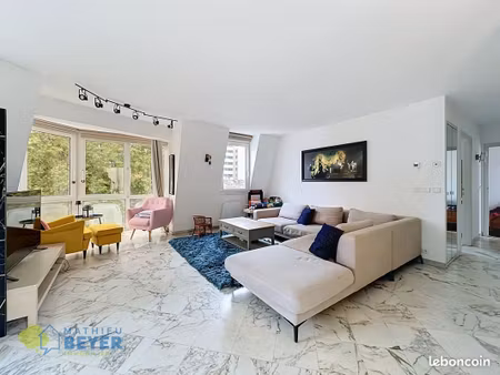 duplex 5 pièces 152 m²