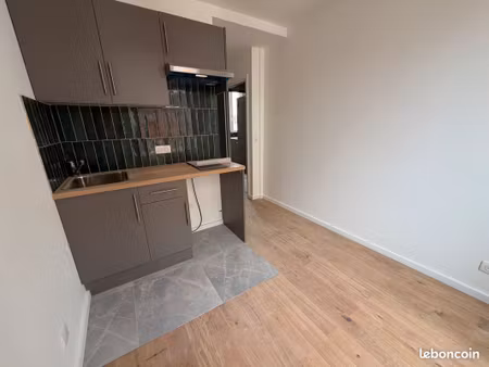 studio - paris 13ᵉ – rue du tage – studio neuf de 22 5 m² – disponible immédiatement