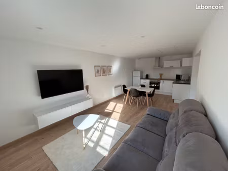 appartement t2 meublé hyper centre
