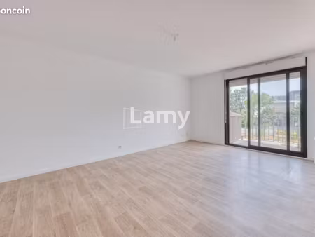 appartement 3 pièces 61 m²