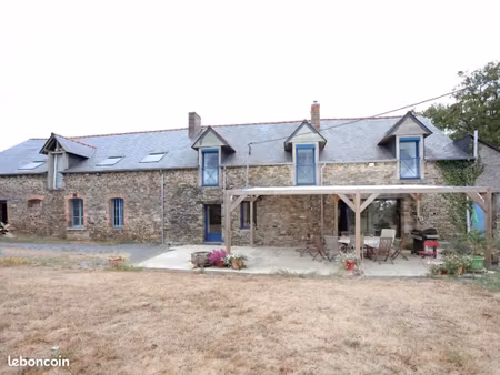 maison 8 pièces 194 m²