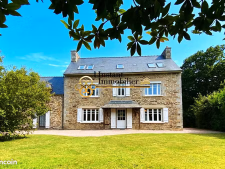 propriété 9 pièces 215 m²