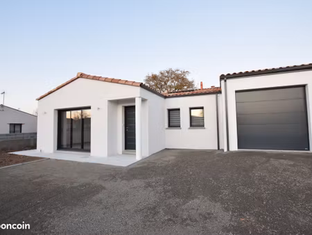 entre gorges et clisson maison 3 ch  garage et jardin