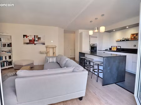 appartement 3 pièces 64 m²