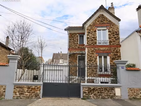 maison 3 pièces 90 m²