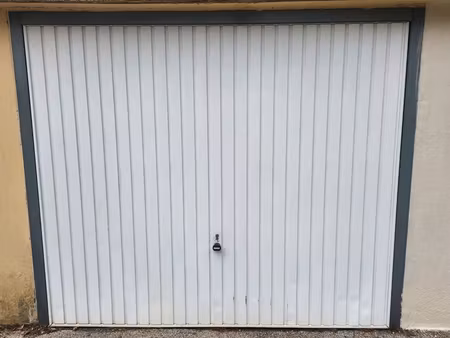 garage fermé toulon
