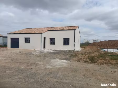 rare à la vente – maison neuve 4 chambres à quelques minutes des plages