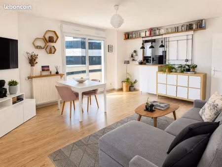 levallois-perret - 2p 53 m² carrez  2 balcons  potentiel 3p
