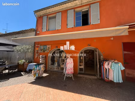 local 70 m² biot