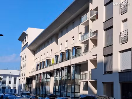 studio lyon 8