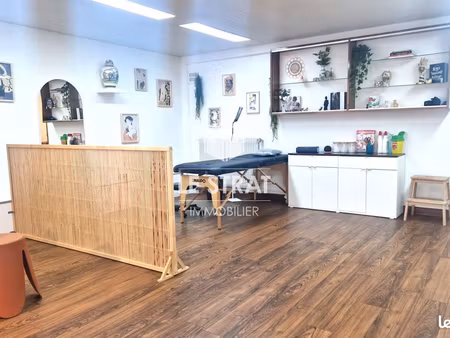 local commercial 48 m² caen