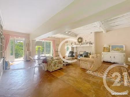 ferme 7 pièces 249 m²