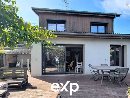 maison 6 pièces 125 m²