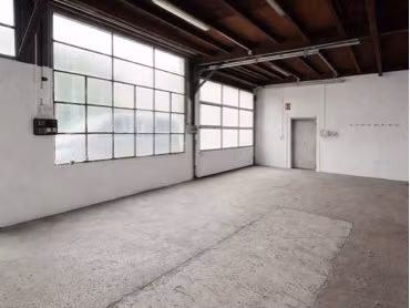 garage 300 m2