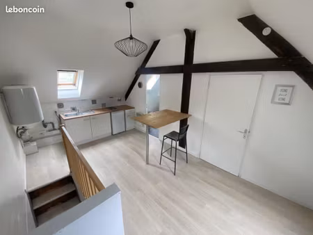 studio 2 pièces 25 m²