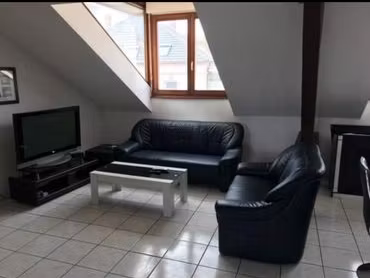 apparemment 6 pièces