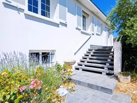maison 7 pièces 162 m²