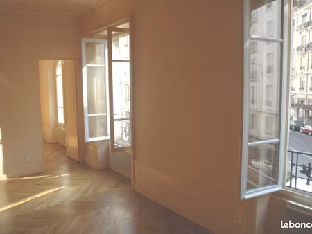 appartement t4 entièrement rénové