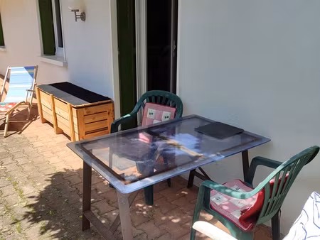 studio meublé de 32 m2 avec terrasse