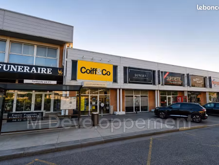 local commercial 200 m² vitrolles