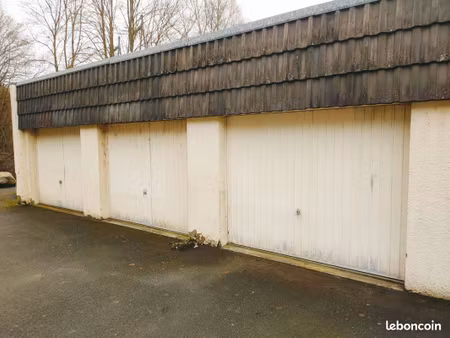 garage fermé quartier centre-ville (16 5 m²)