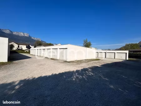 parking 15 m² saint egreve