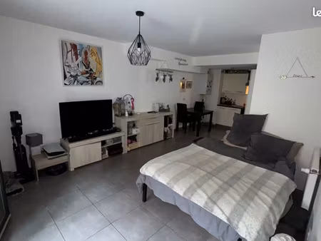 studio jardin et terrasse