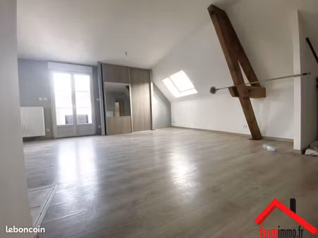 appartement 3 pièces 85 m²
