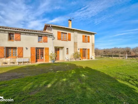 ferme 6 pièces 135 m²