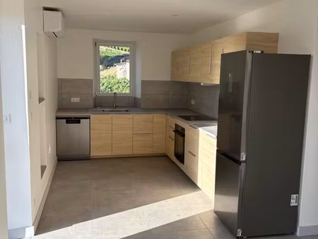 appartement t3 dans une maison au cœur des vignes