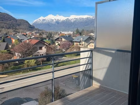 appartement t3 68m² dernier étage - 895/mois