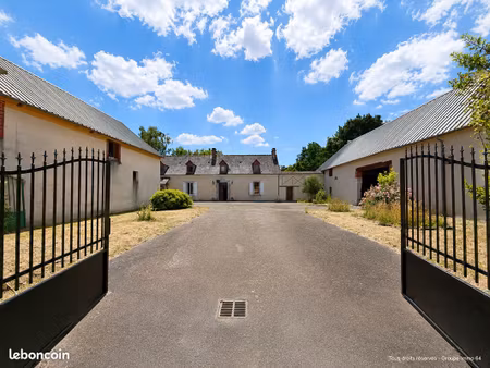 propriété 7 pièces 213 m²