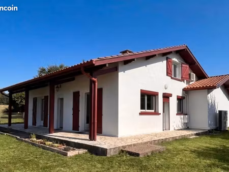 maison 6 pièces 154 m²