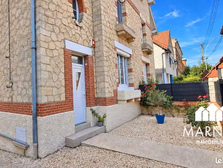 maison 6 pièces 143 m²