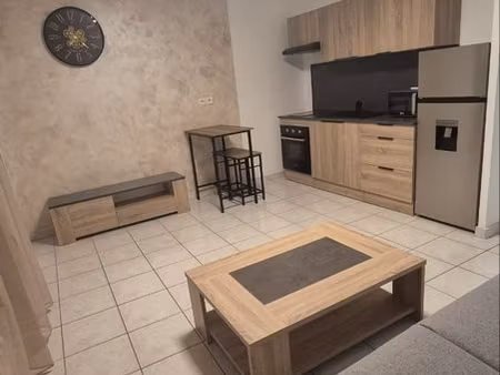 studio moderne avec piscine 27m2