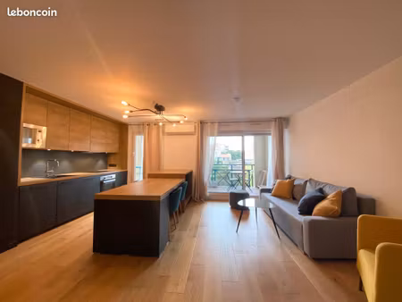 t2 meublé  13008 rouet  49m2 avec terrasse et parking en sous-sol