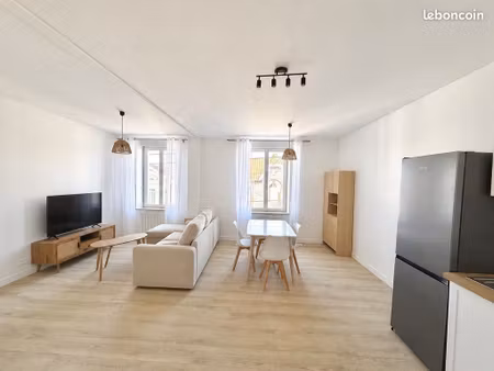 t2 meublé 50 m² – entièrement rénové – limoges centre – dpe c