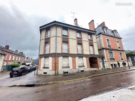 bureaux 95 m² troyes