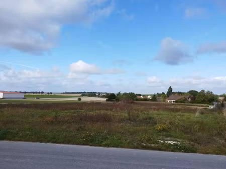 terrain 2 318 m² thibie