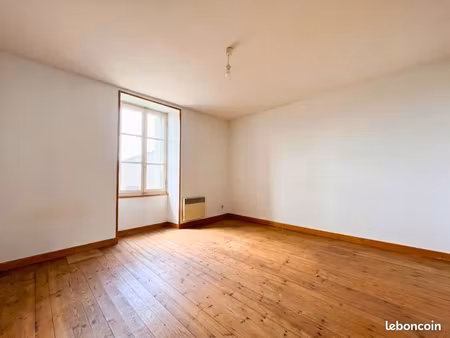 immeuble 240 m² jonzac