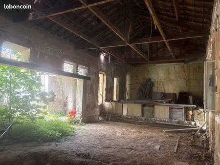 immeuble permis 6 logements purger