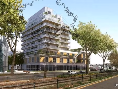 local commercial 439 m²