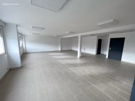 bureaux 95 m²