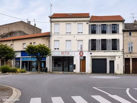 immeuble de rapport – 2 appartements + 1 local commercial